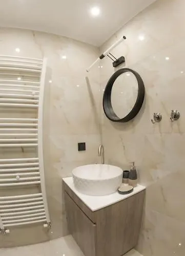 Apartament Maybe No2